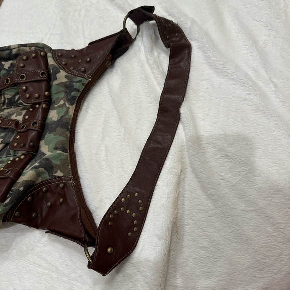 Y2K Camo Studded Shoulder Bag - Picture 7 of 9